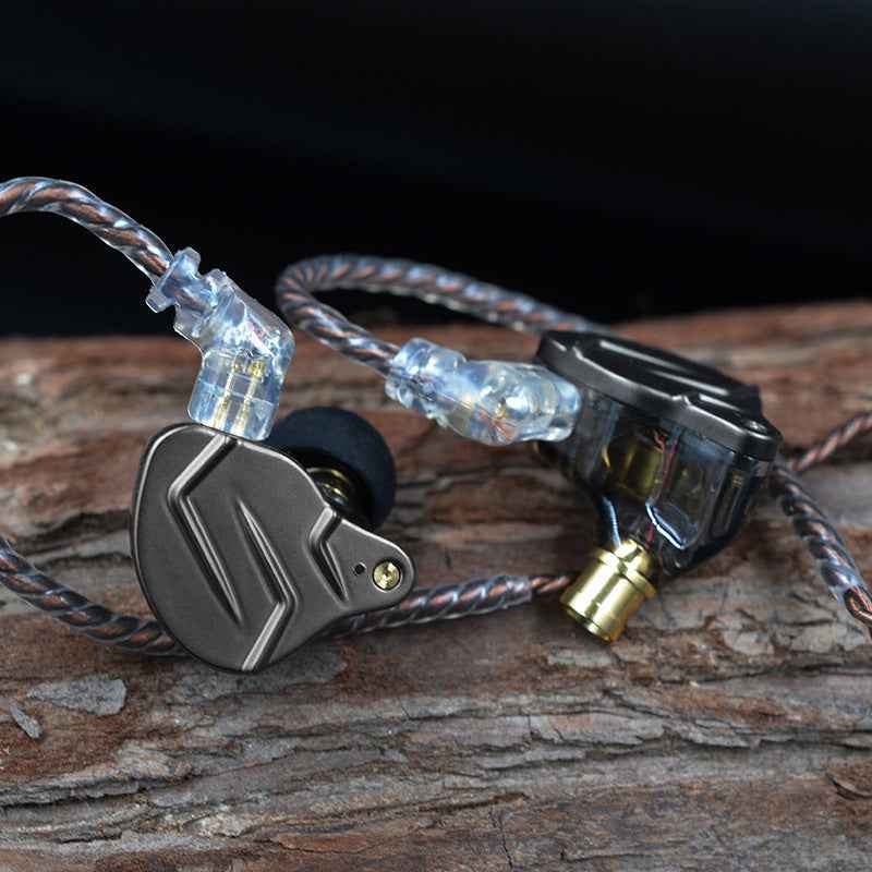 Subwoofer metal in-ear headphones