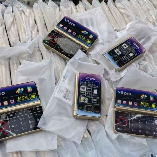 V8pro Dual Screen Folding Flip Function Mobile Phone
